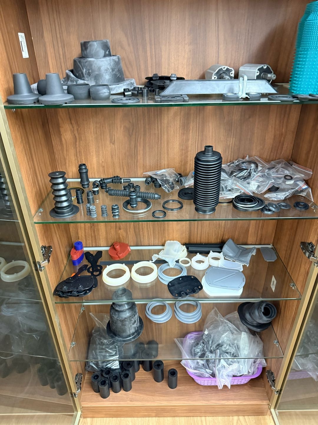 童松晖品牌货源橡胶件