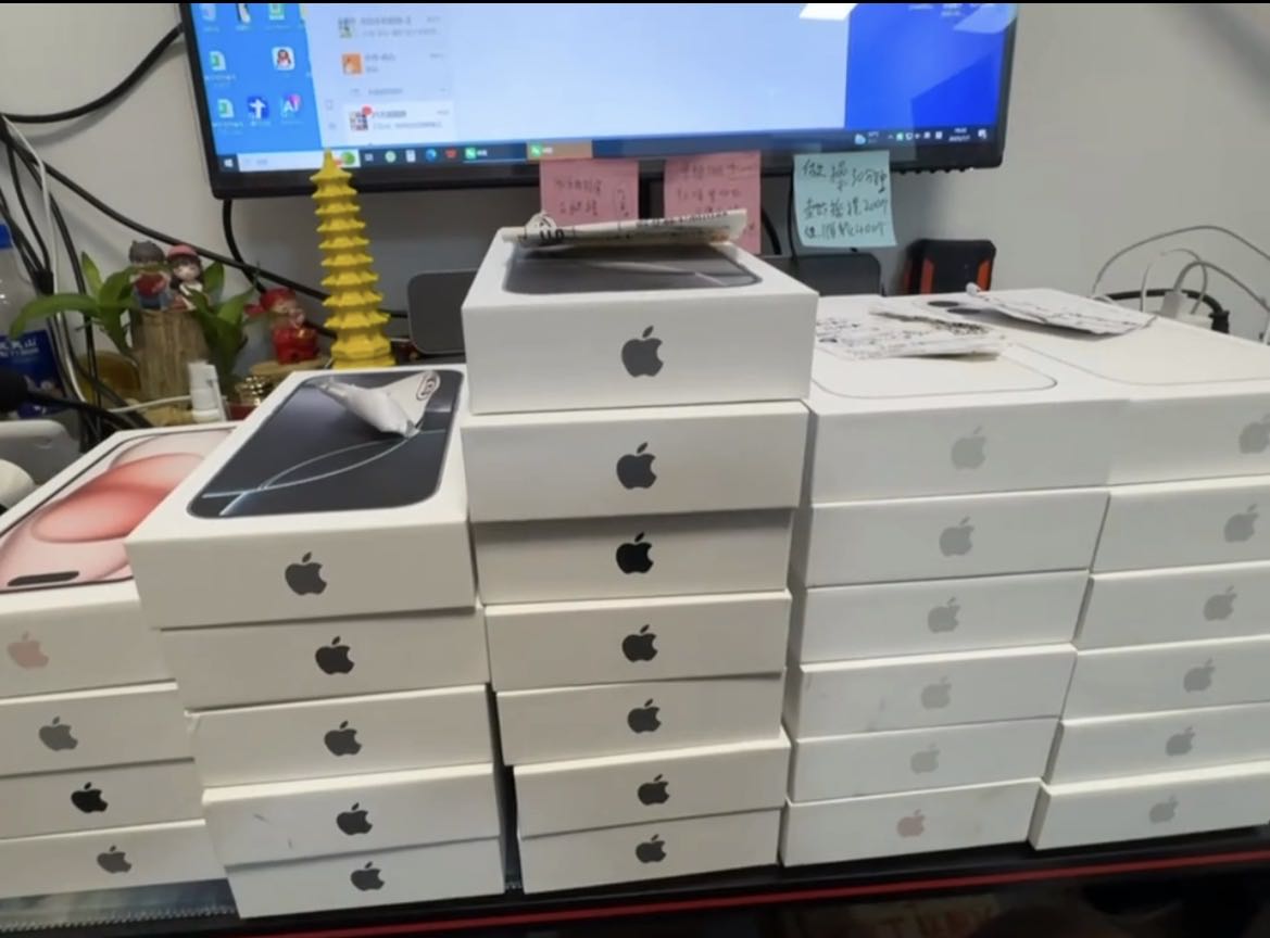 王先生找合伙人诚邀合作，共享潮玩盲盒分佣，独立后台+1对1教学，高佣招募推广伙伴