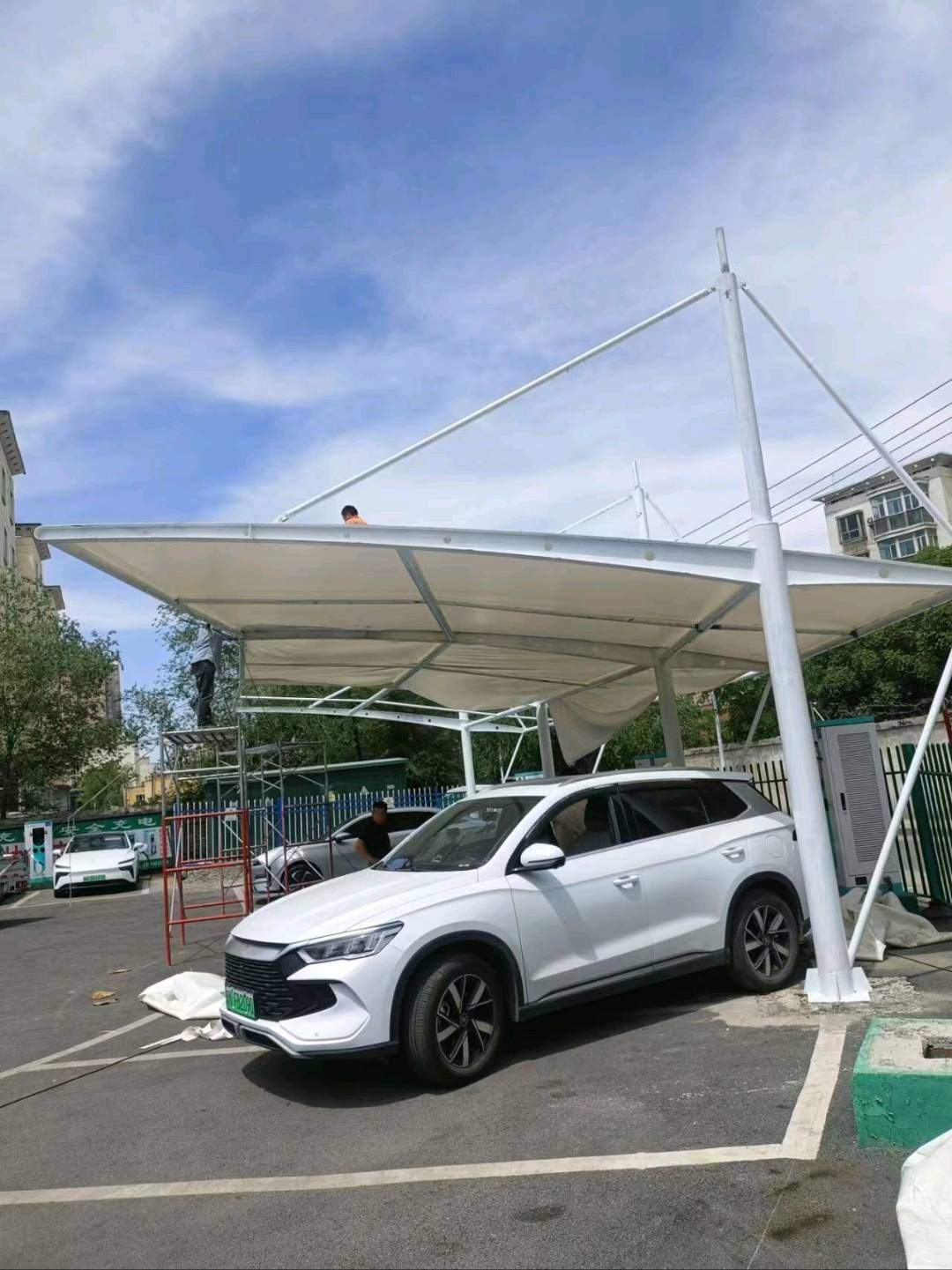 刘岩品牌货源膜结构车棚