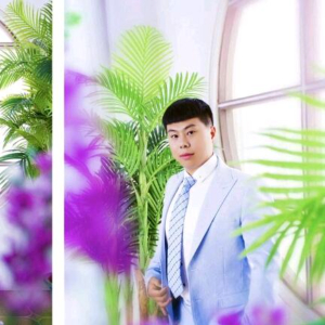 u客直谈实名认证杨先生