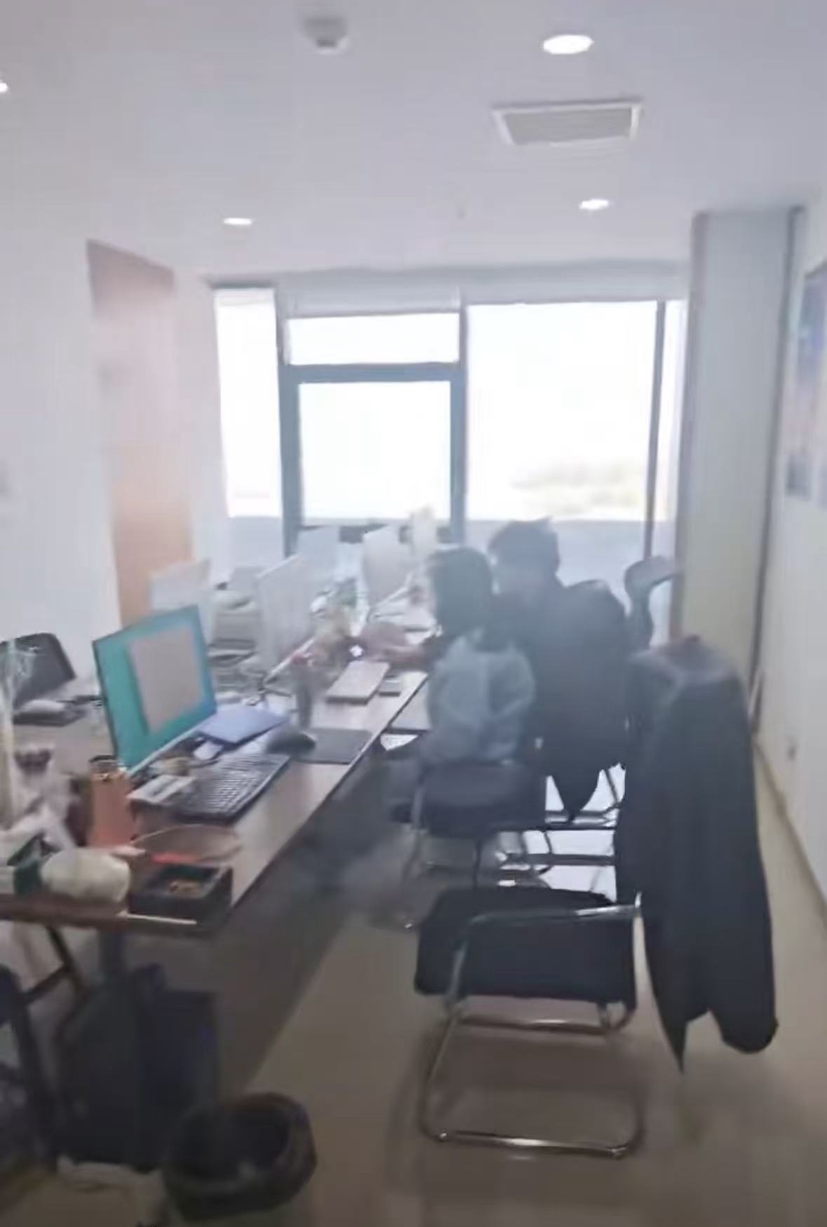 张先生找合伙人