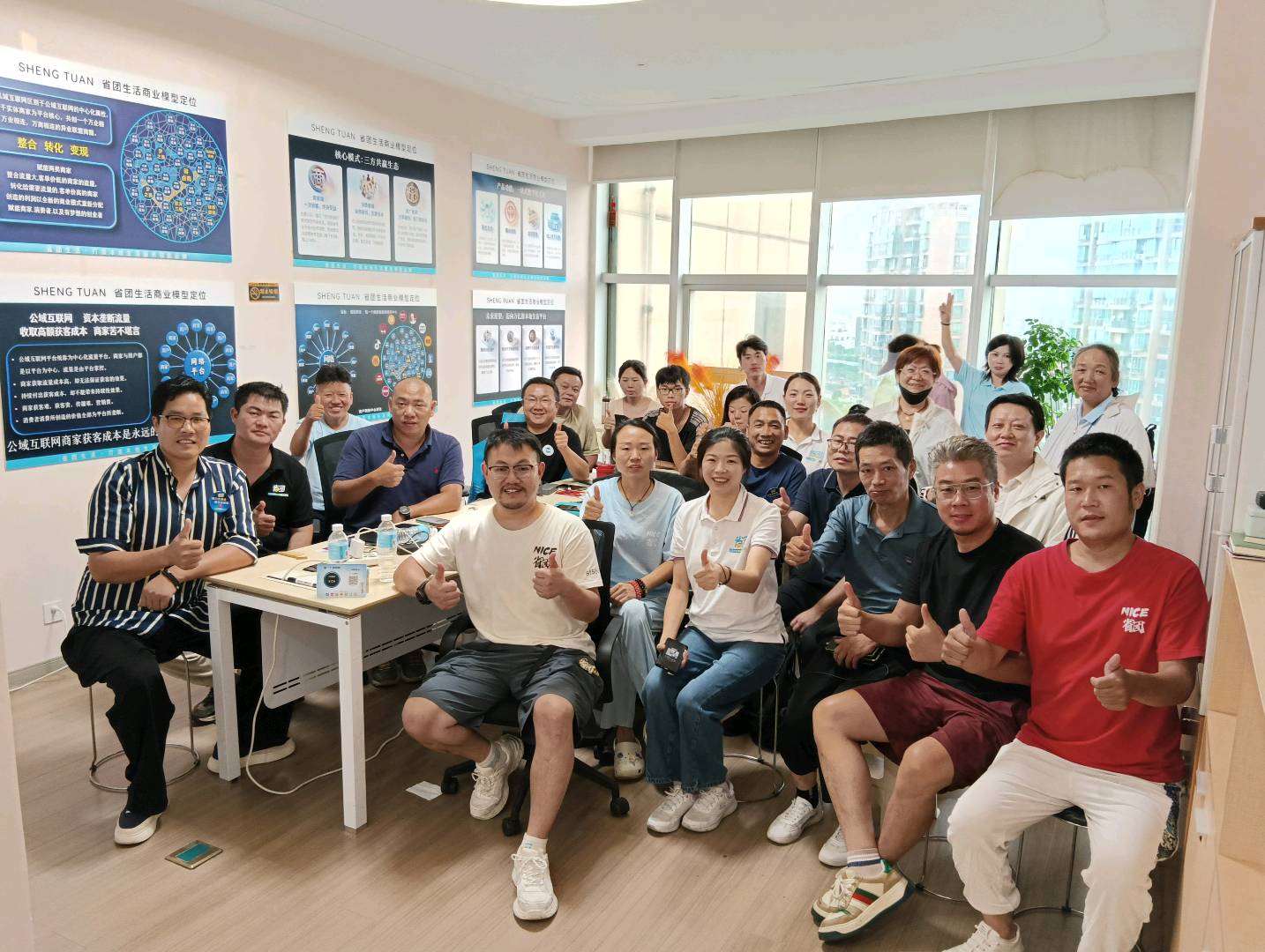李剑其他供需AI 营销宝,解决实体商家三大痛点。
