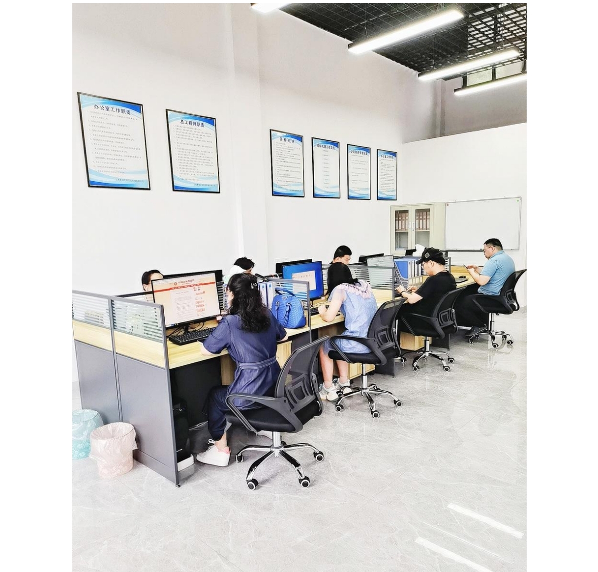 李莉其他供需鹰潭本地团队寻短剧／游戏推广合作，免费培训，纯分成