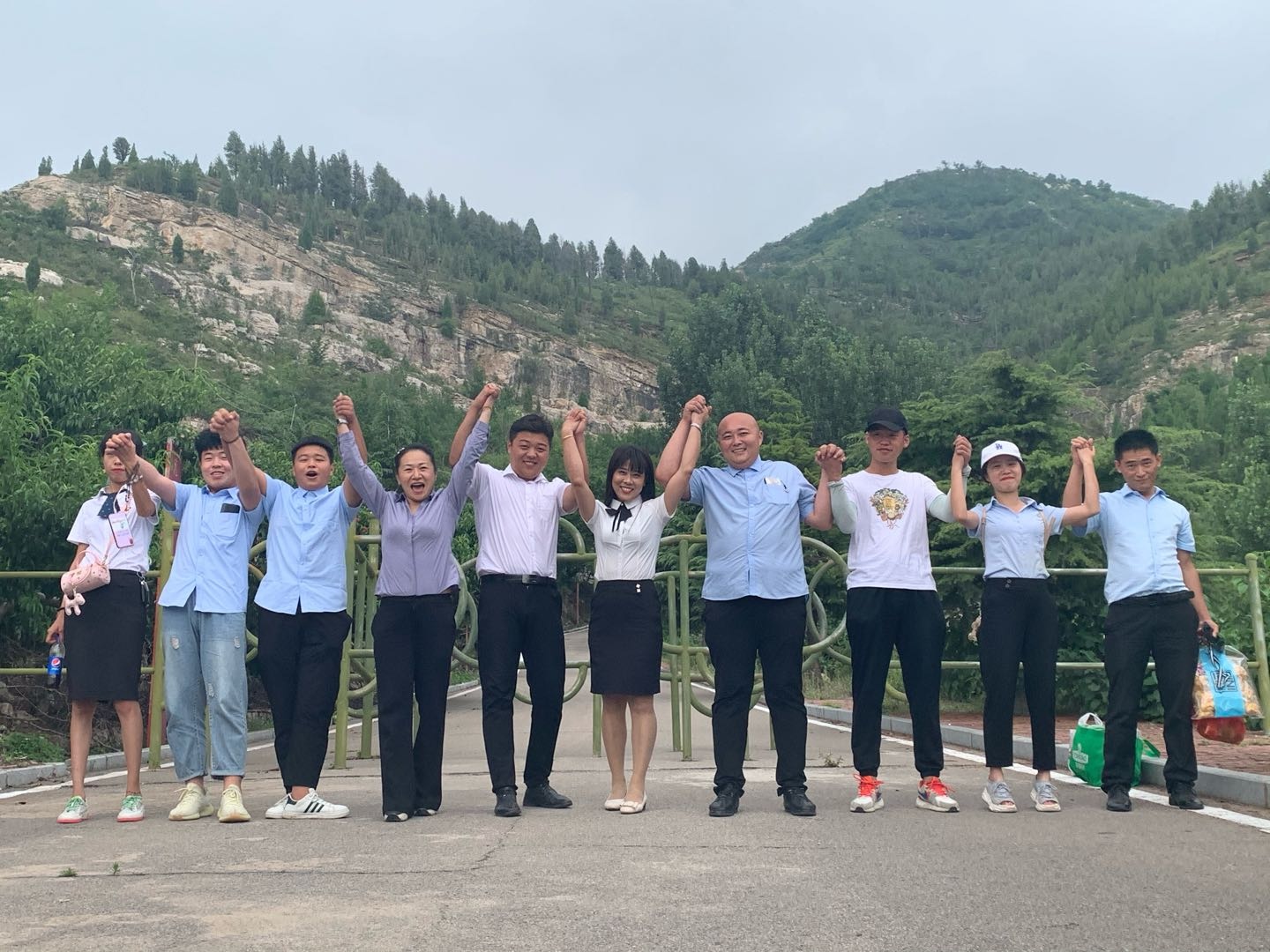 张琪伟推广团队京东秒送外卖  区域推广