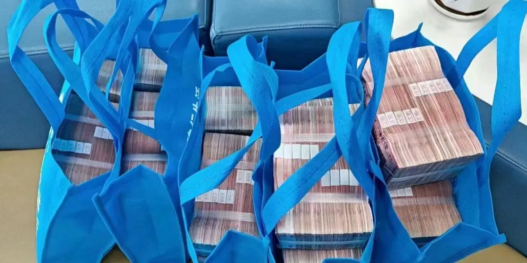 代先生其他供需王哲吃机代练工作室