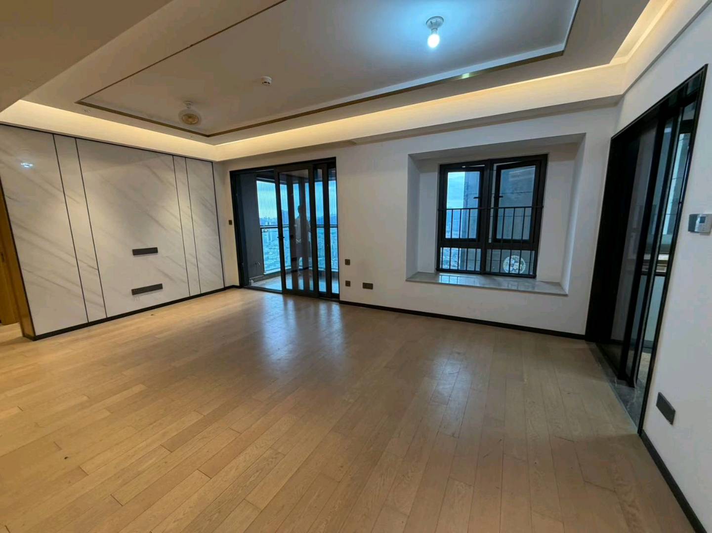 卢鑫其他供需招租房线上客服 我发房源，你负责聊消息 零经验友好，全程包教，时间自由