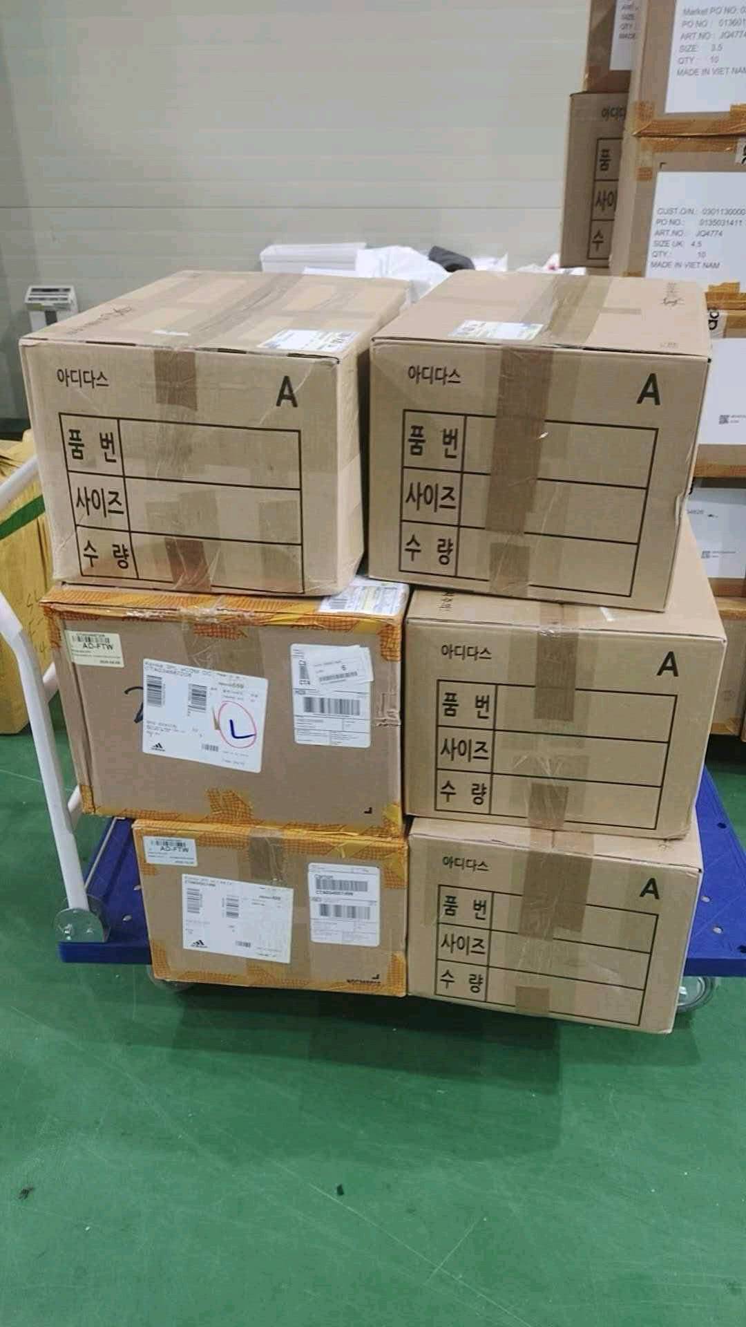 喻世翔得物搬砖,我提供国际一线鞋服、美妆品牌授权货源。寻求实体店以及得物卖家