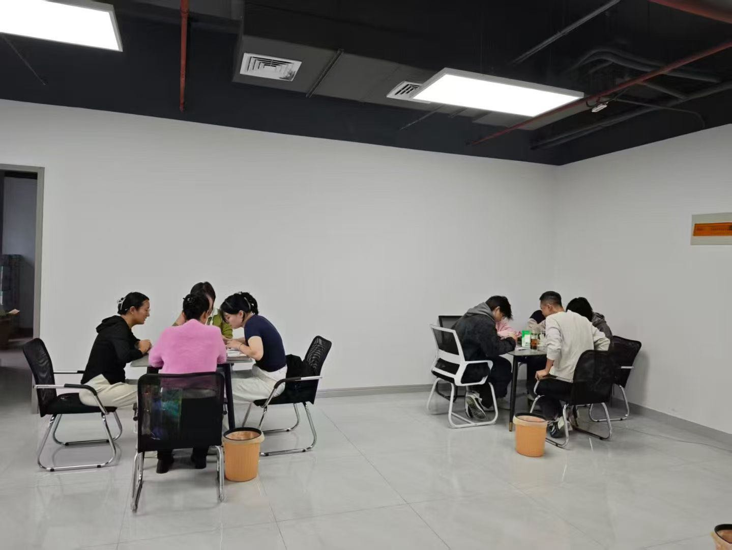 杨先生找合伙人APP拉新源头渠道，均价35+以上，全程陪跑落地 独立后台，当天结算