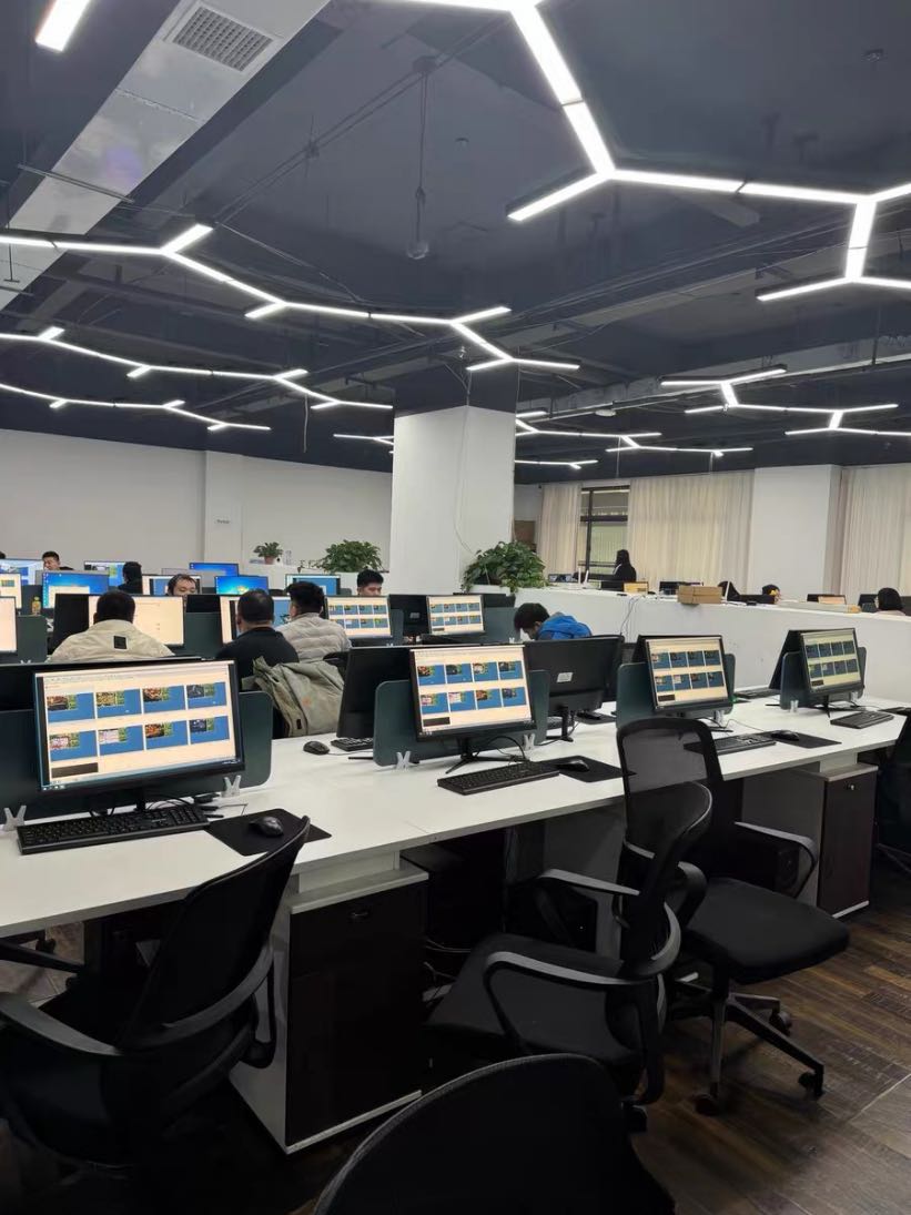 董先生找合伙人