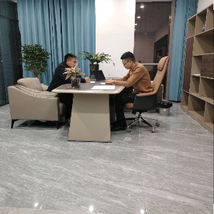 u客直谈实名认证谢先生