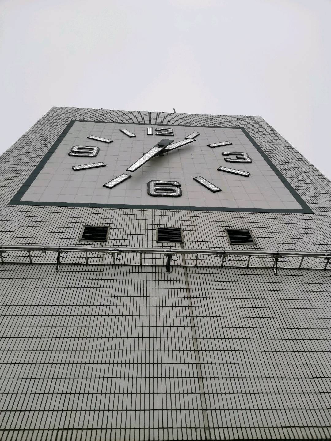 冷先生塔钟，花钟生产制造，及维修更换