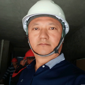 邱先生