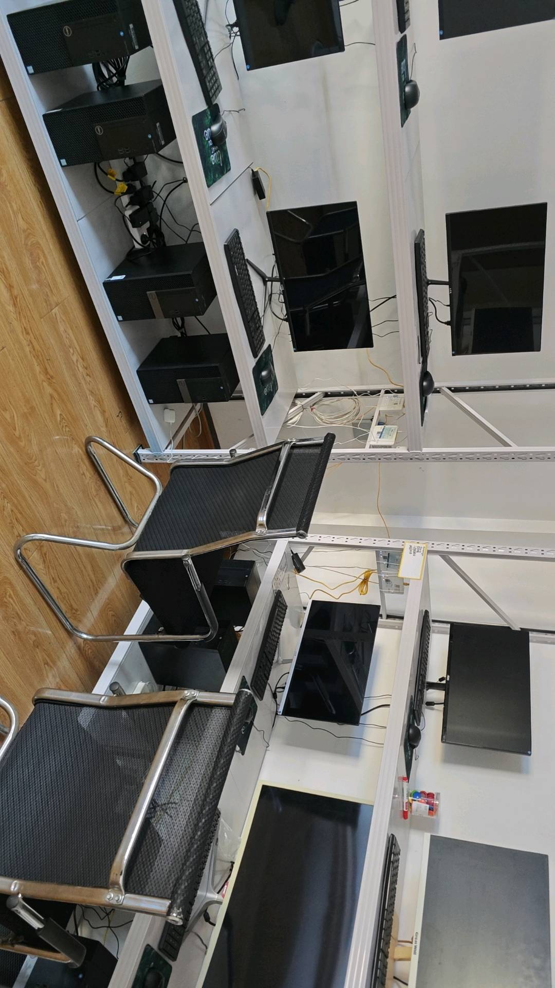 张健其他供需自有一百多部手机&二十多台电脑,寻找项目合作方