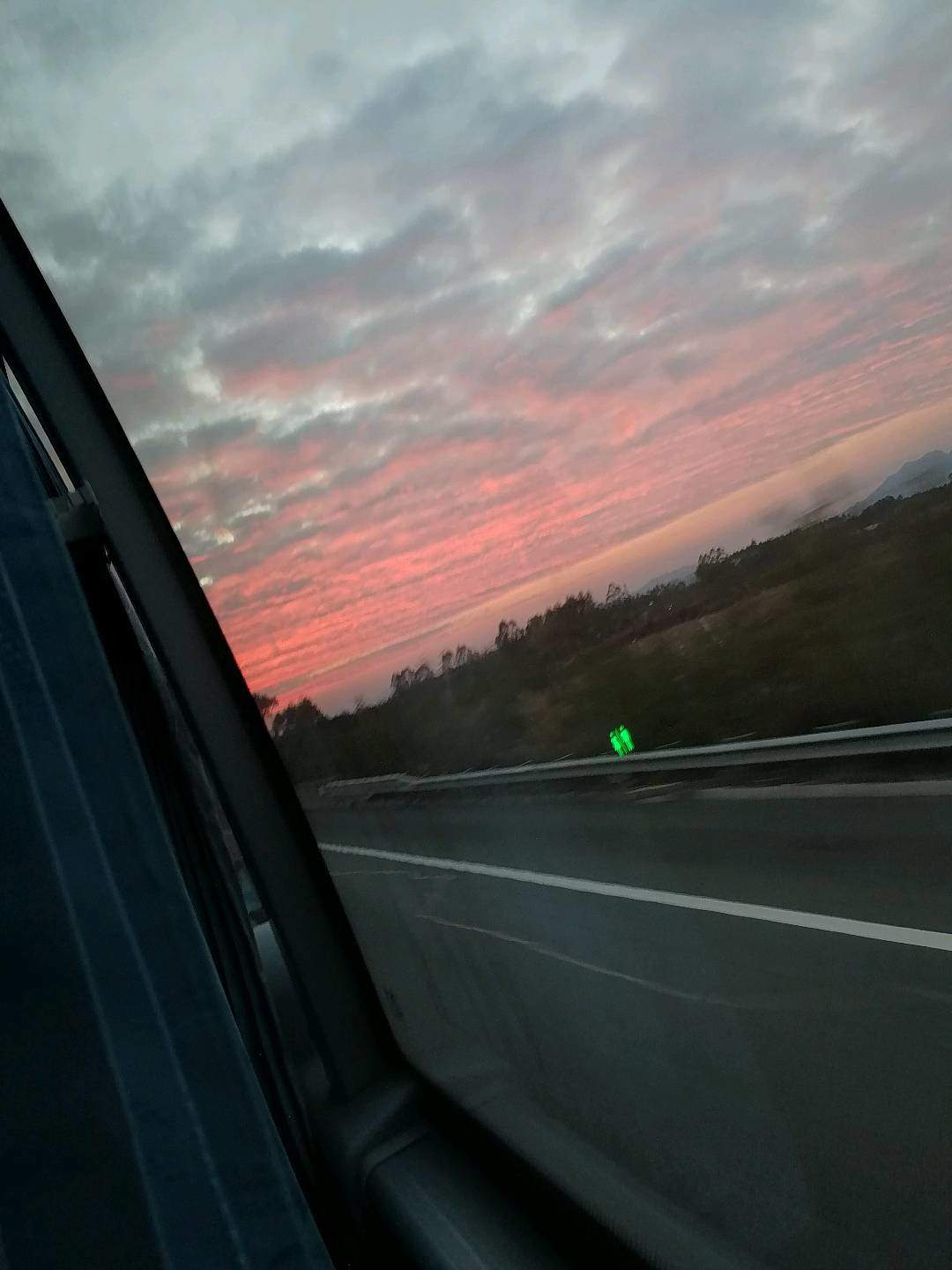 u客直谈实名认证周女士