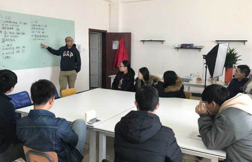 曹女士手机创业项目，无需场地、时间自由、实时结算、上手快，稳定靠谱。