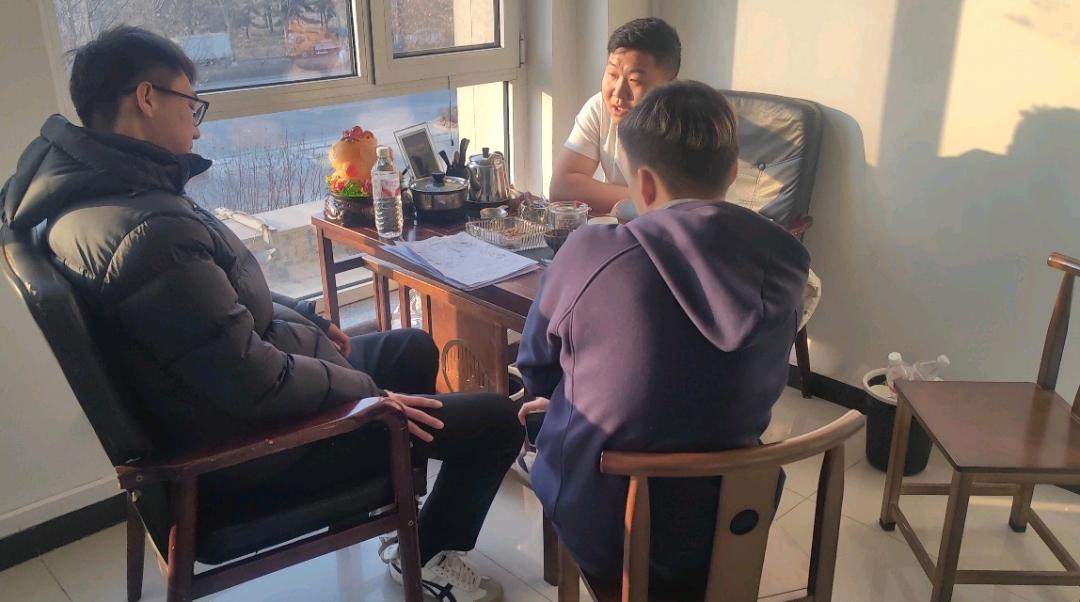 穆先生找合伙人