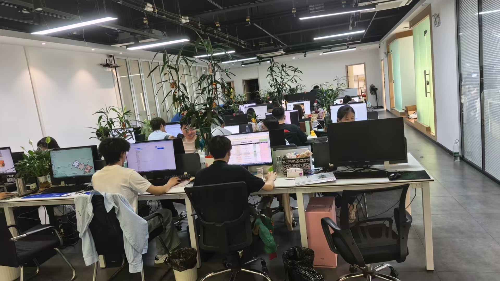 刘先生找合伙人