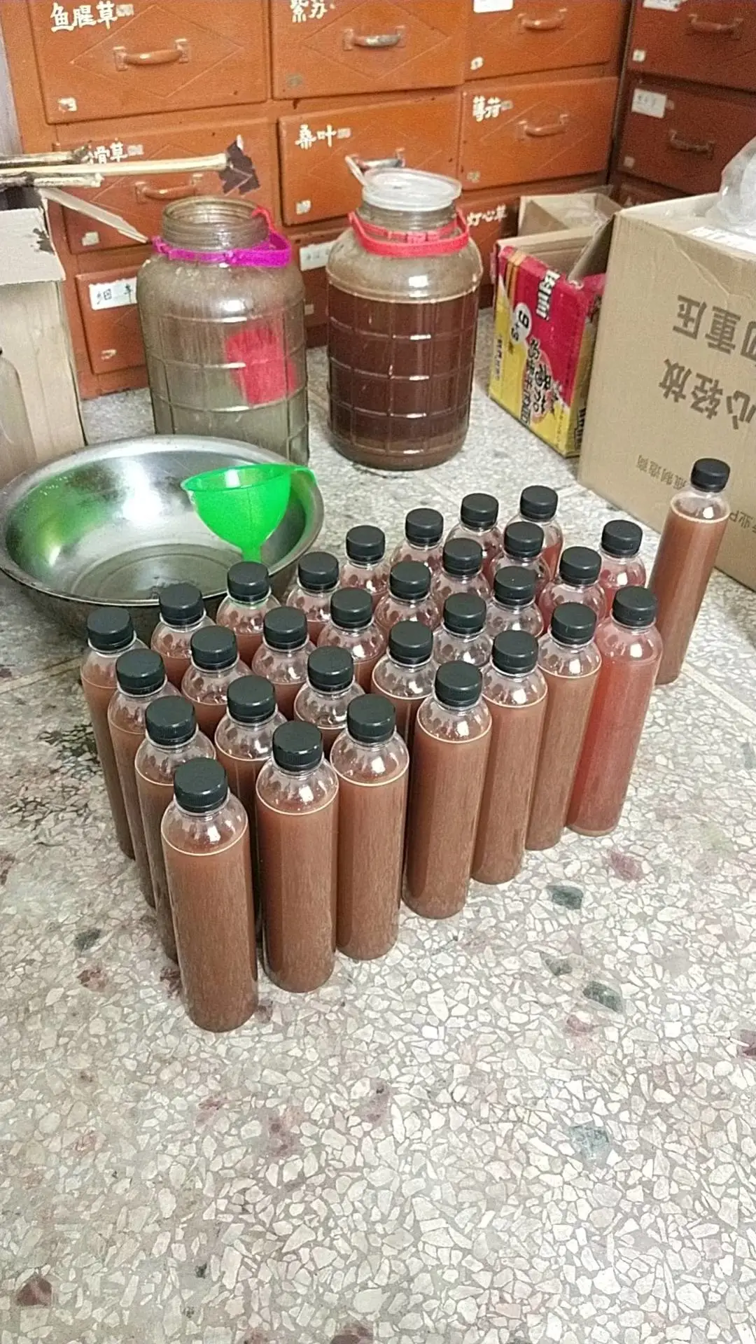 覃先生品牌货源中草药酒代理