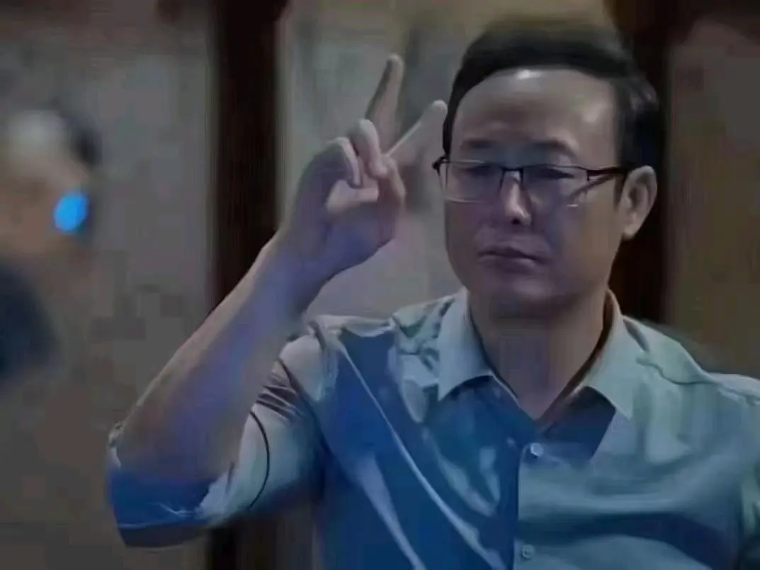 于女士