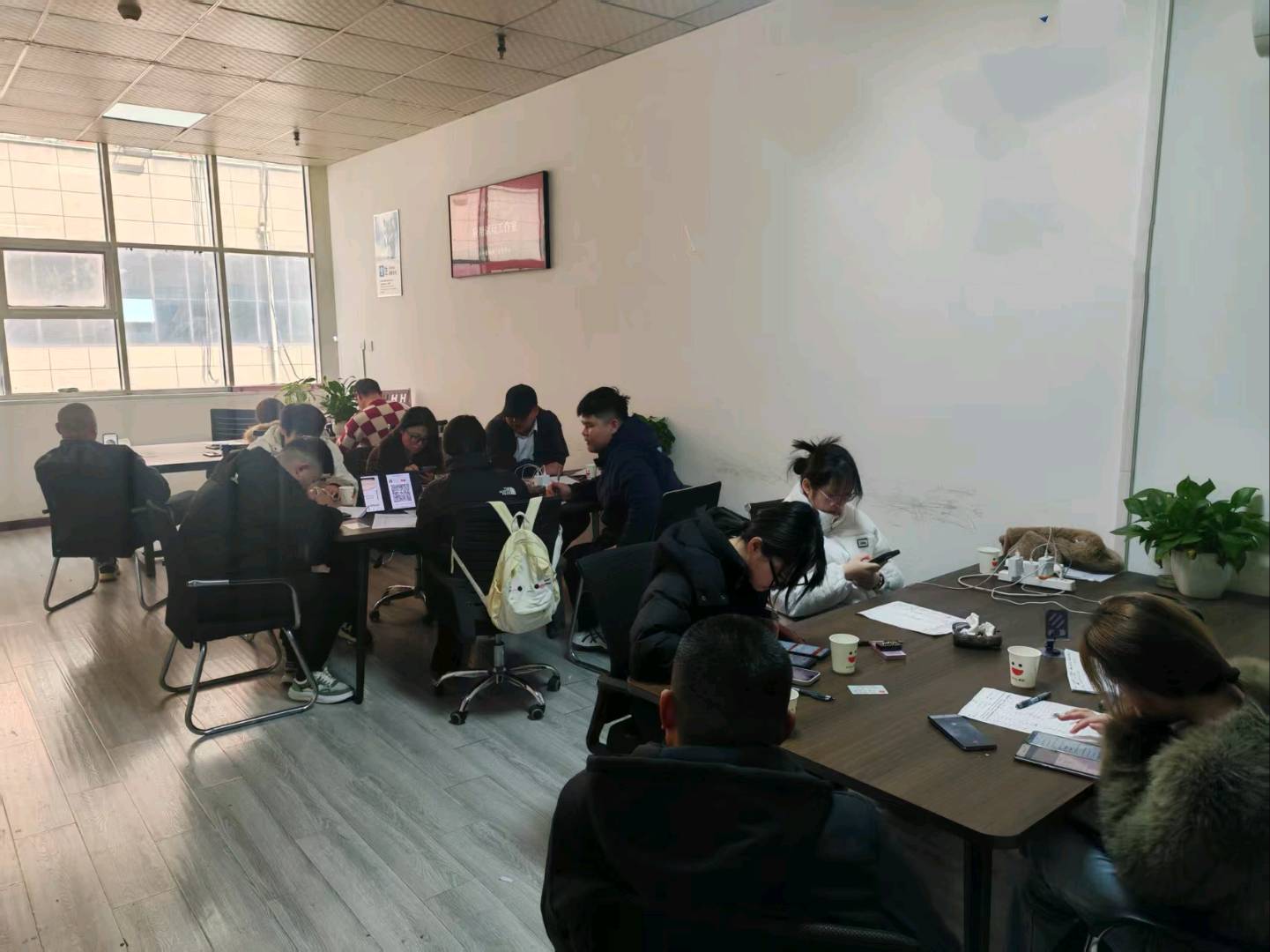 唐先生找合伙人app拉新工作室