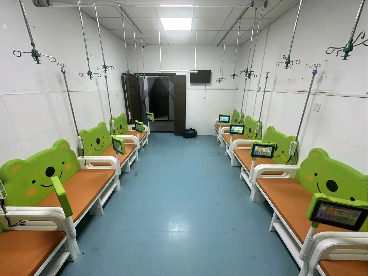 高宇地推项目智能儿童输液椅项目