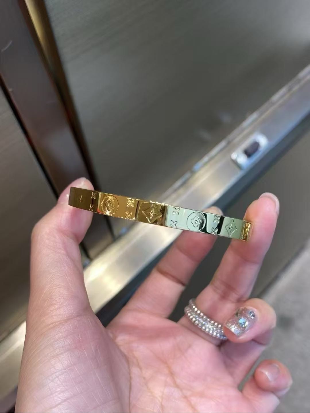 刘帅品牌货源提供金包银