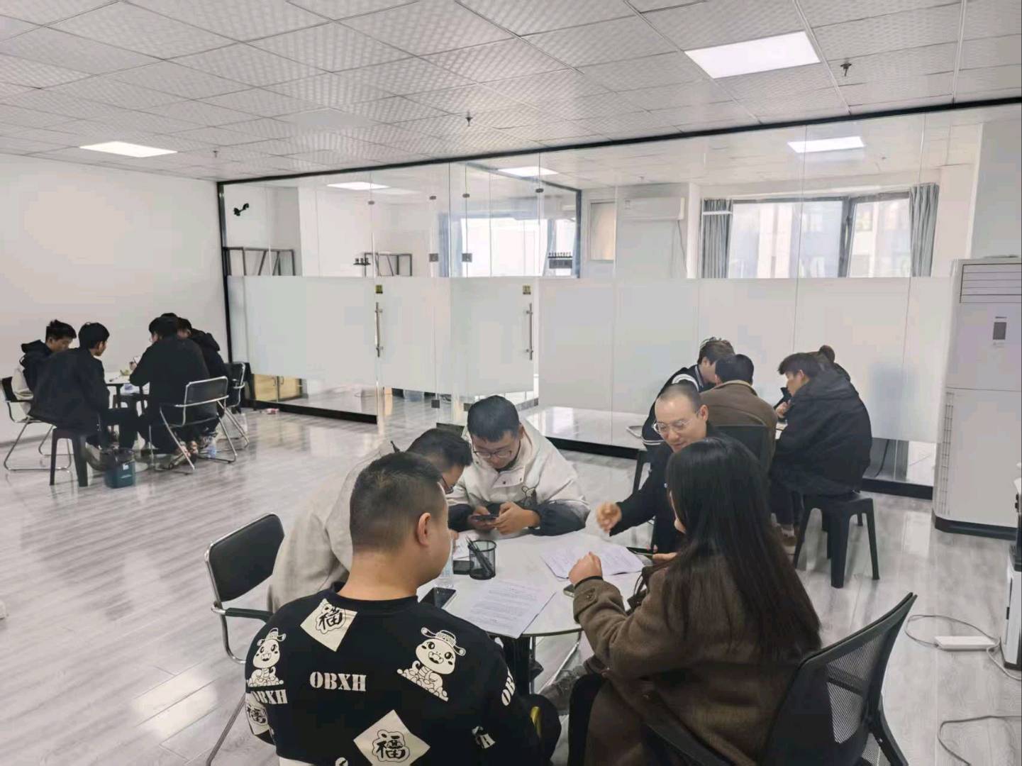 赵先生找合伙人APP拉新工作室只收徒不加盟单价30+佣金当天立返!包落地