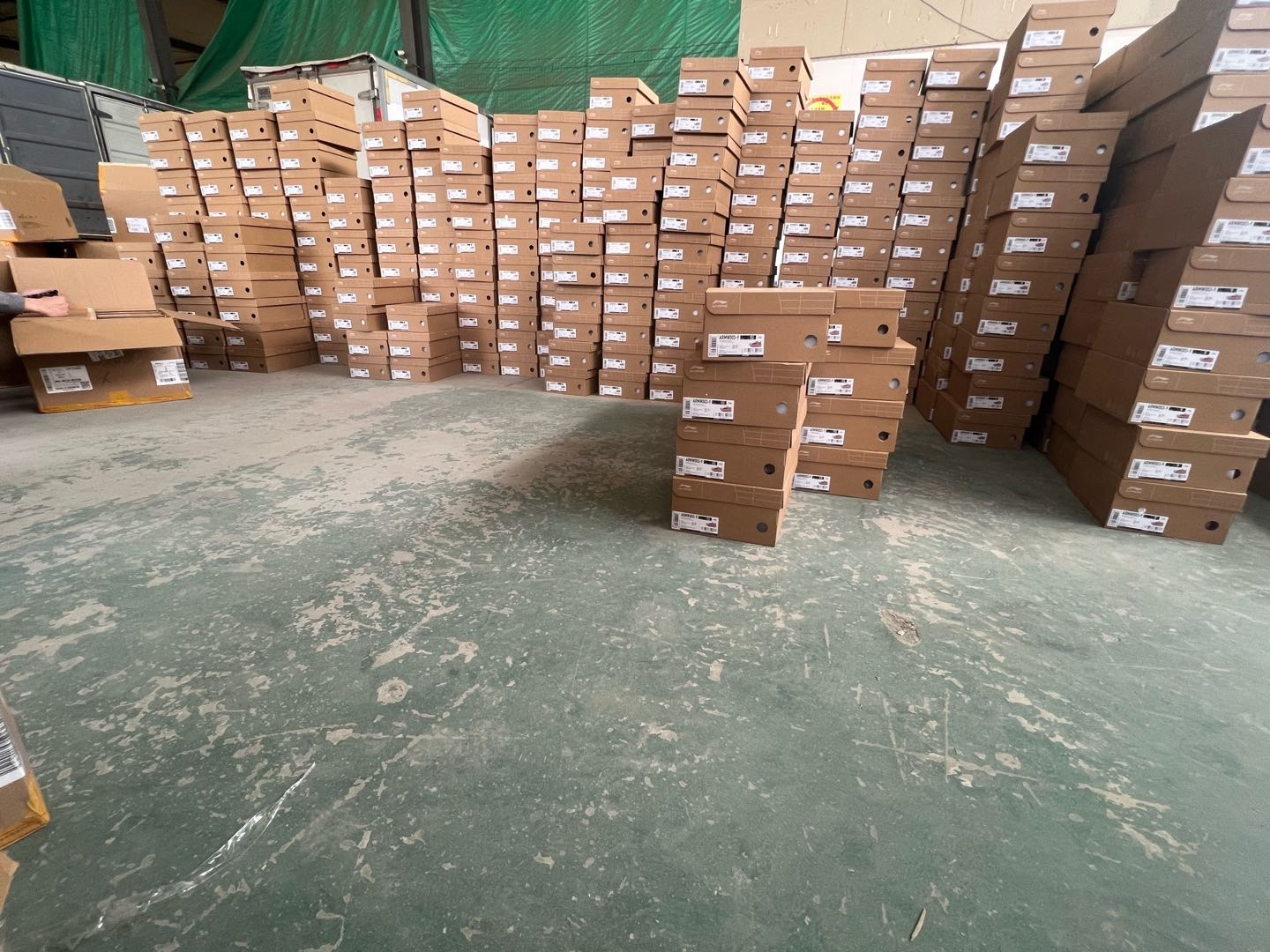 刘先生得物搬砖货源