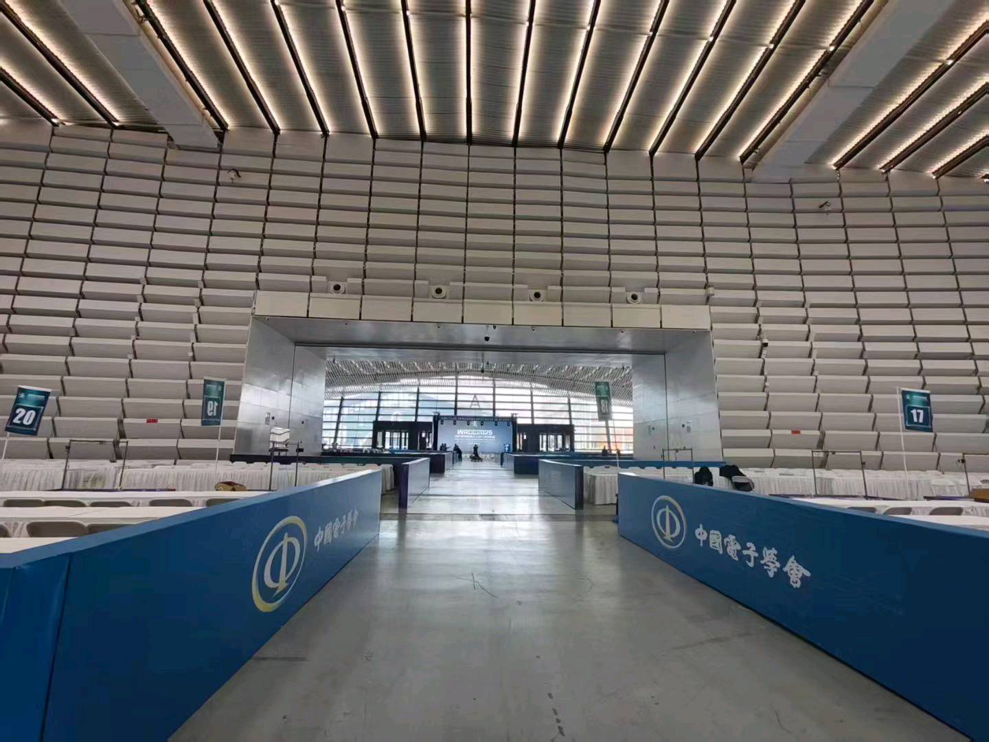 谢先生提供人力，专业解决企灵活用工，暖场探店，礼仪模特，发单人偶，主持歌手等