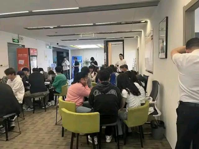 李加川找合伙人APP拉新源头官方一手渠道，3000+款绿色高佣任务！