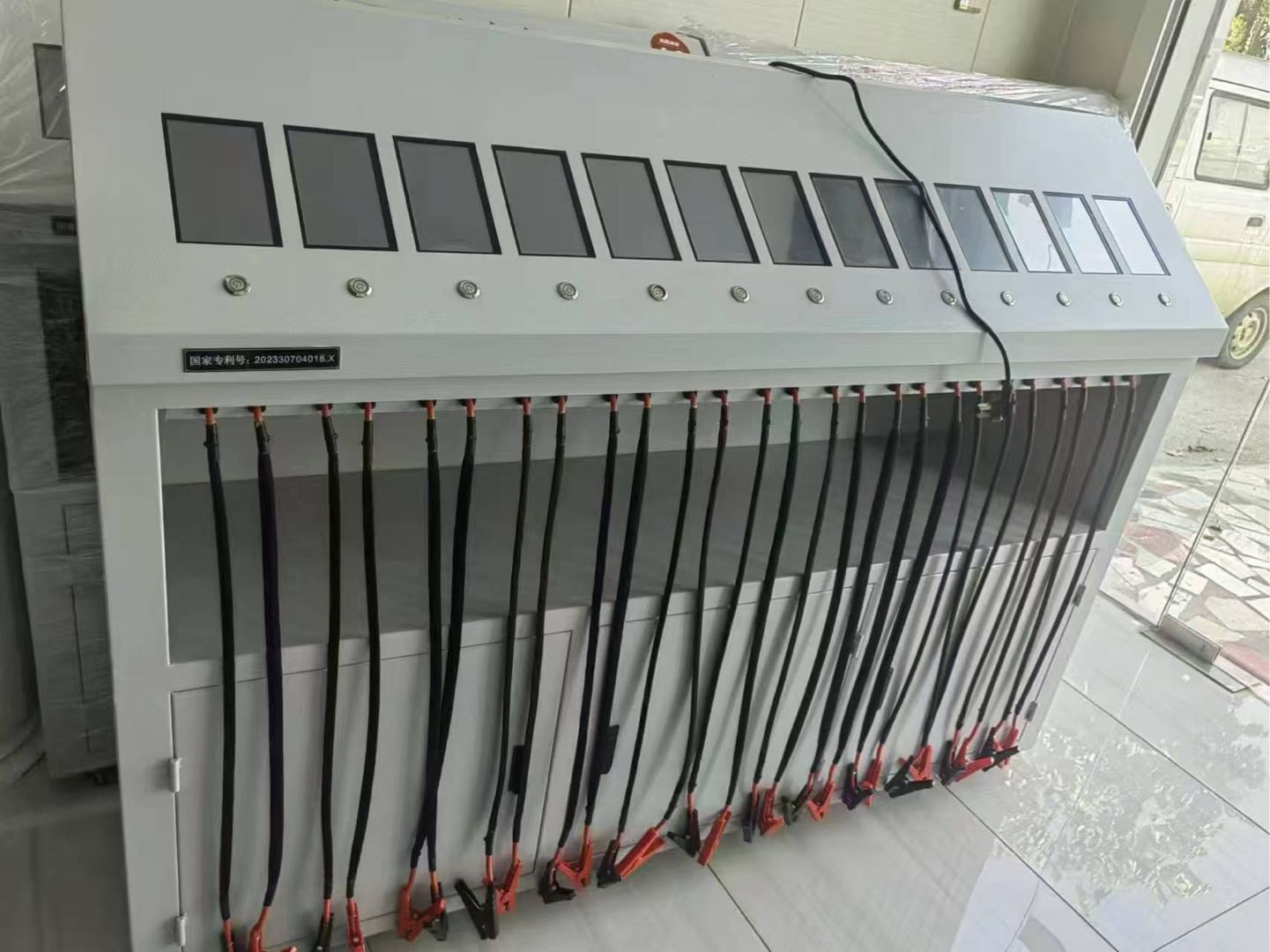 郑先生找合伙人电动车维修，电瓶修复。小本创业项目，蓝海市场