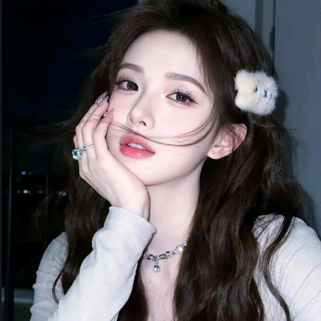 奴女士