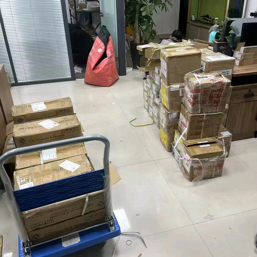 洪先生其他供需流量卡！注册卡！工作室专用