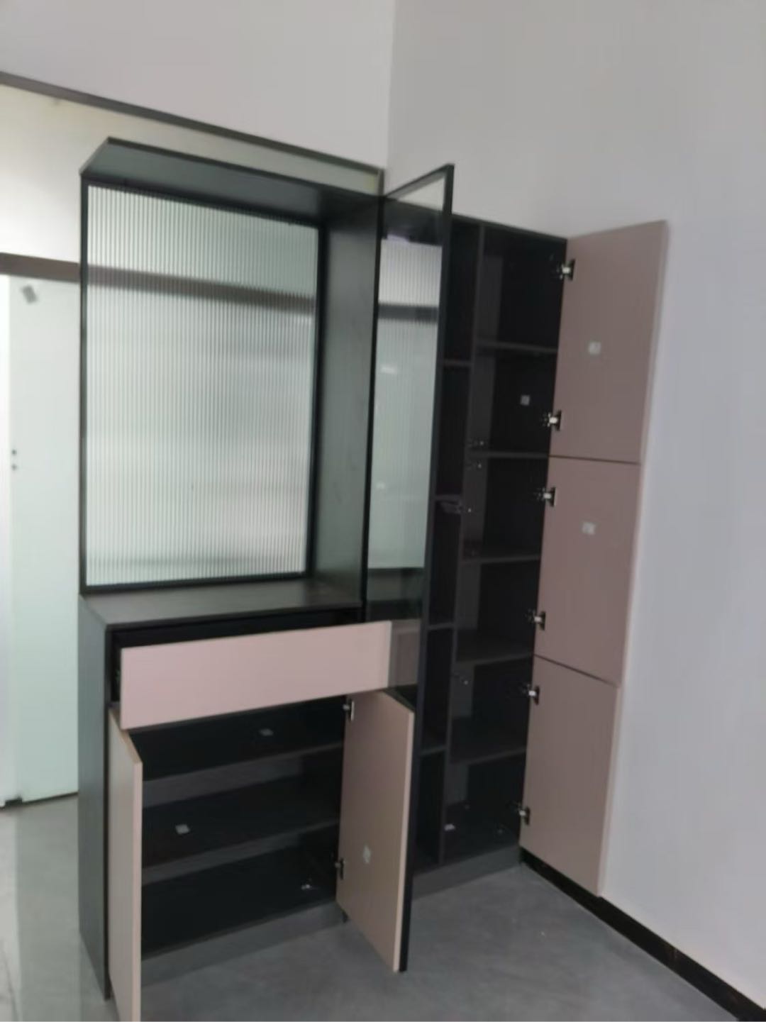 刘鑫玄关柜，隔断柜，屏风，鞋柜