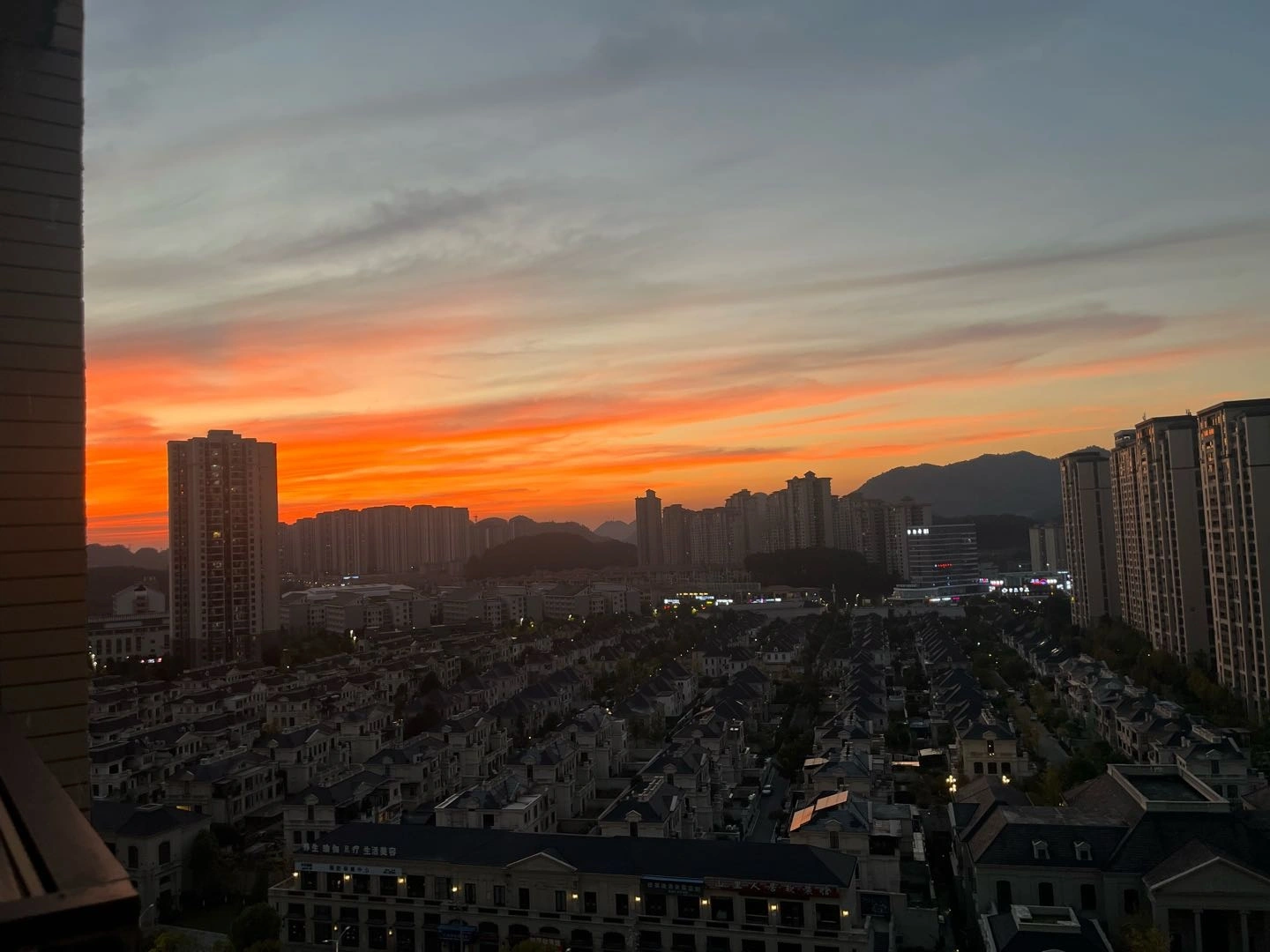 肖先生劳务+校园经济