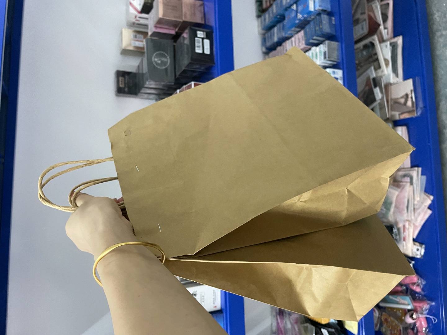 黄庆耀情侣用品，居家外卖，24小时无人仓，告别网购2-3天的时间