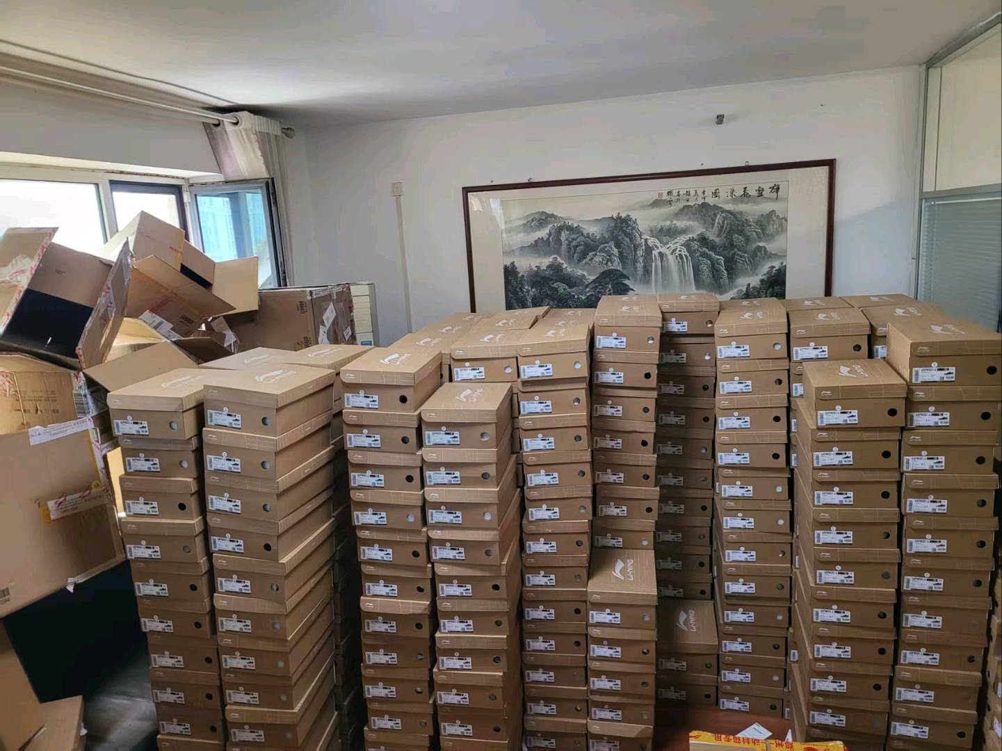 宋女士品牌货源得物搬砖货源,新手小白都可带,一对一陪跑