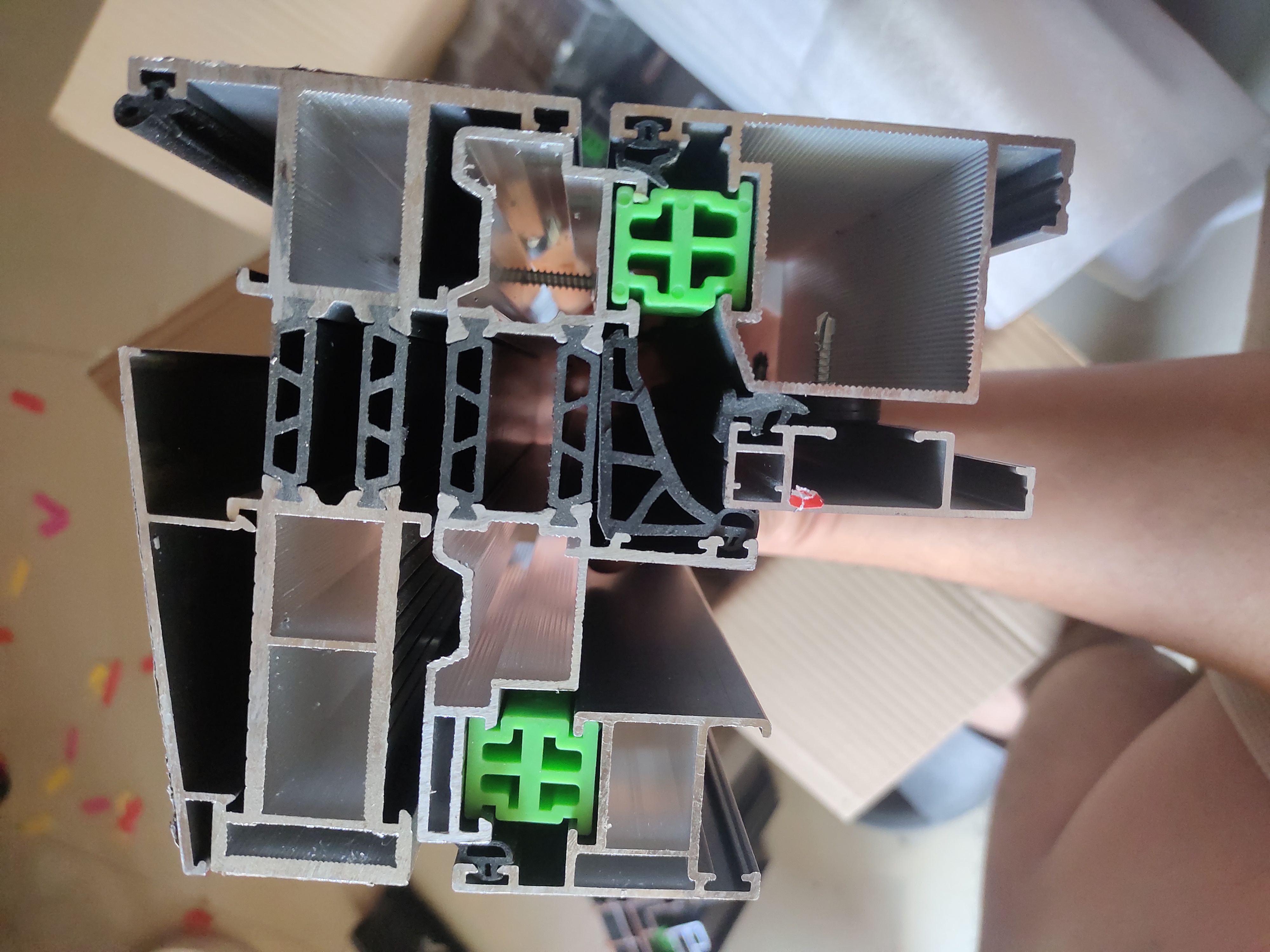 王东其他供需德斯门窗