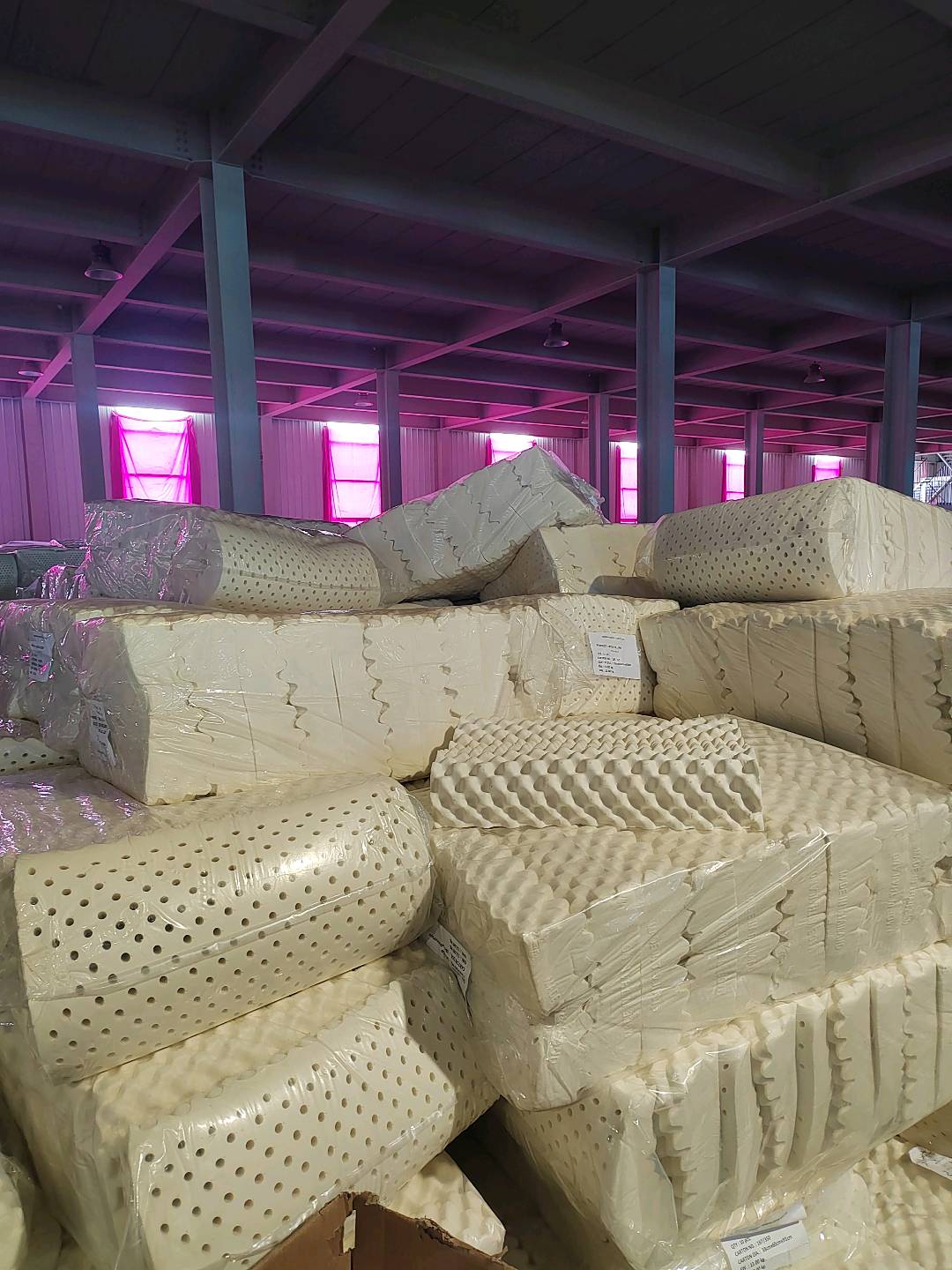 李先生品牌货源青岛艾蜜塔乳胶工厂全国寻找合作商，和您一起共享源头工厂红利