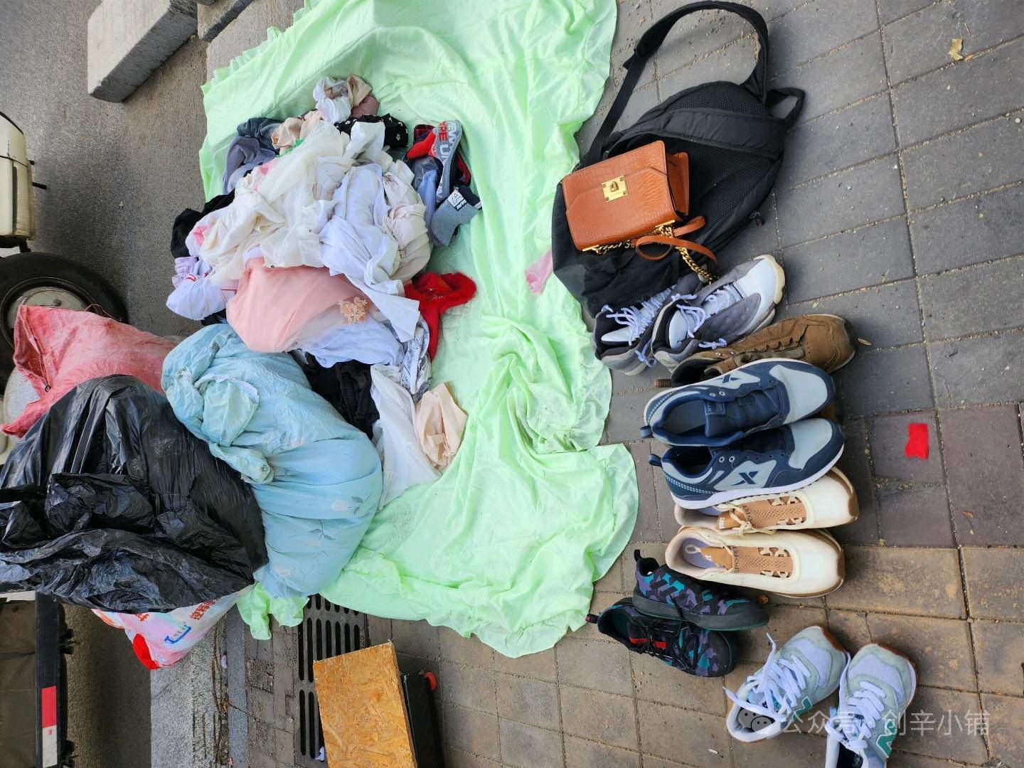 郑先生旧衣回收