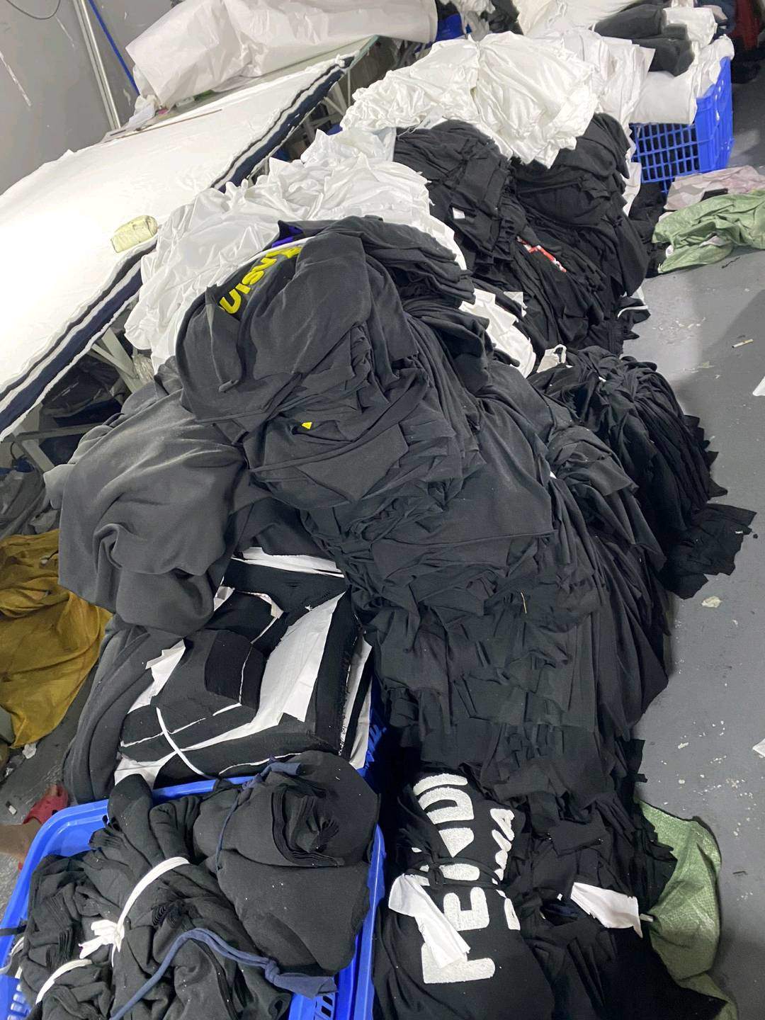 吴海杰潮牌服饰一件代发项目合作，对接工厂源头，自由运营，高利润低投入