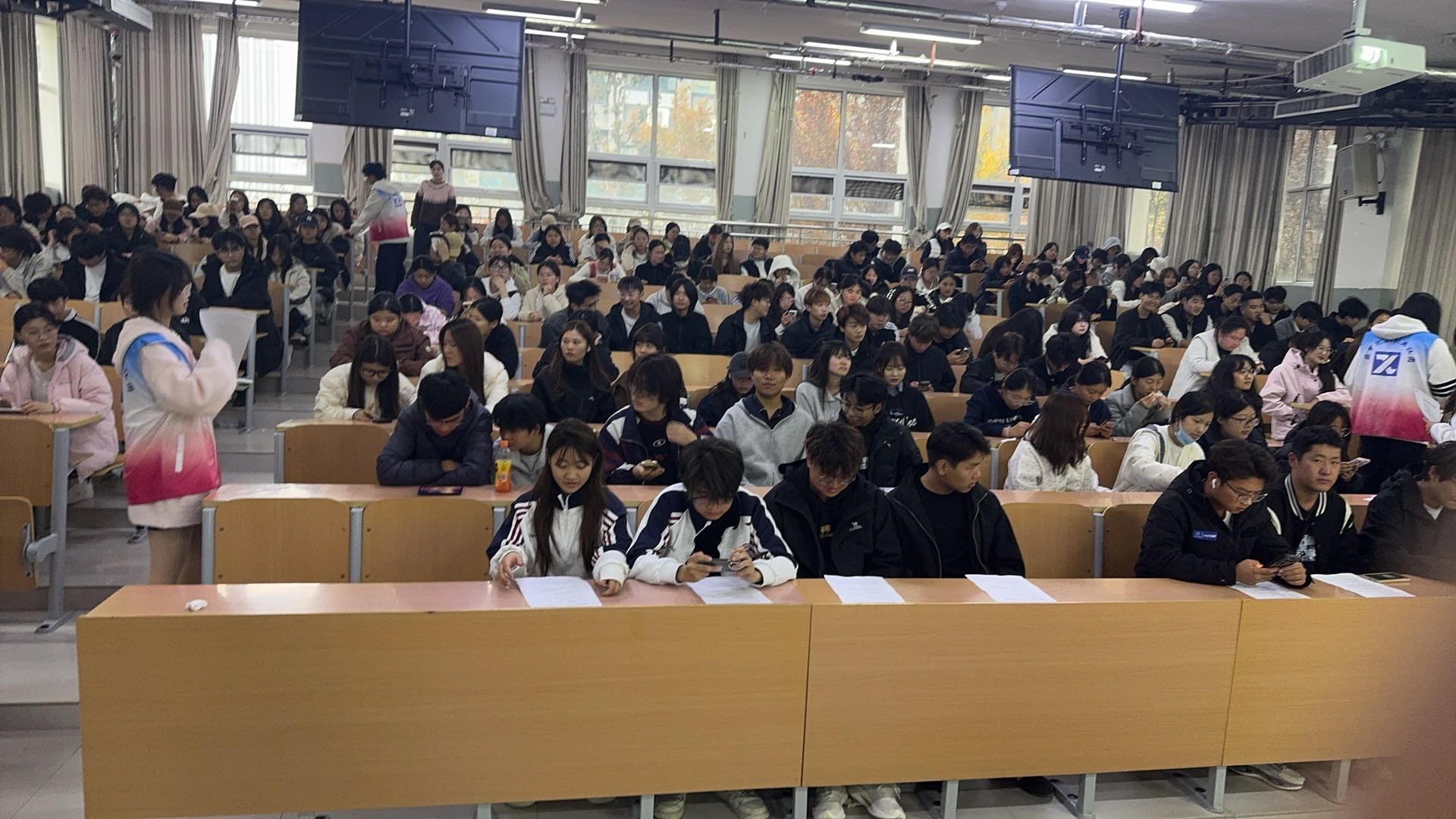 杨佳庆推广团队大学生资源，接纯绿拉新