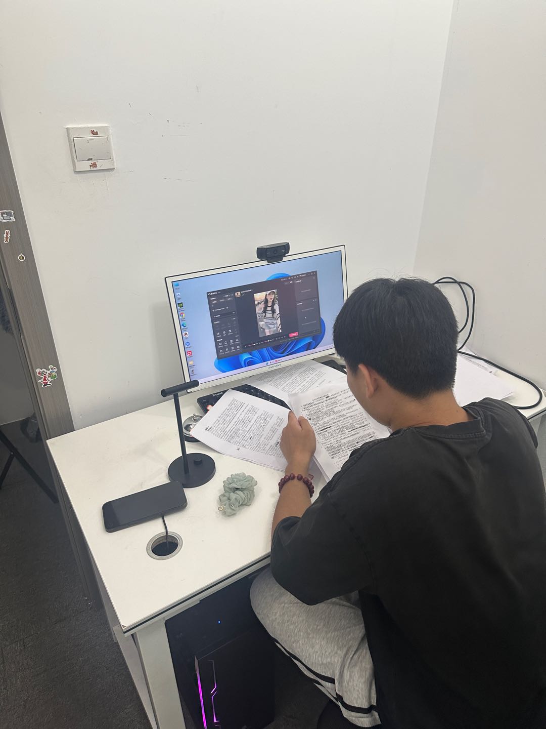 徐先生找合伙人项目合作 提供AI半无人绿幕直播带货培训，寻找有执行力的合作伙伴