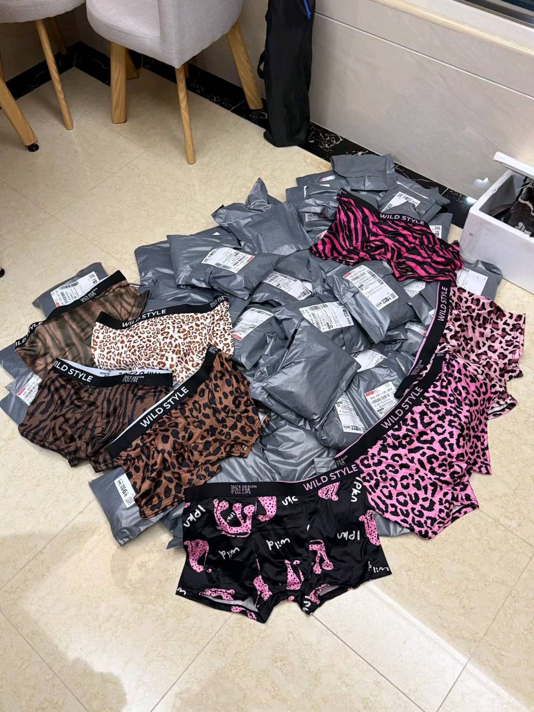 李先生其他供需拼多多货源，一件代发，支持垫付，有门槛