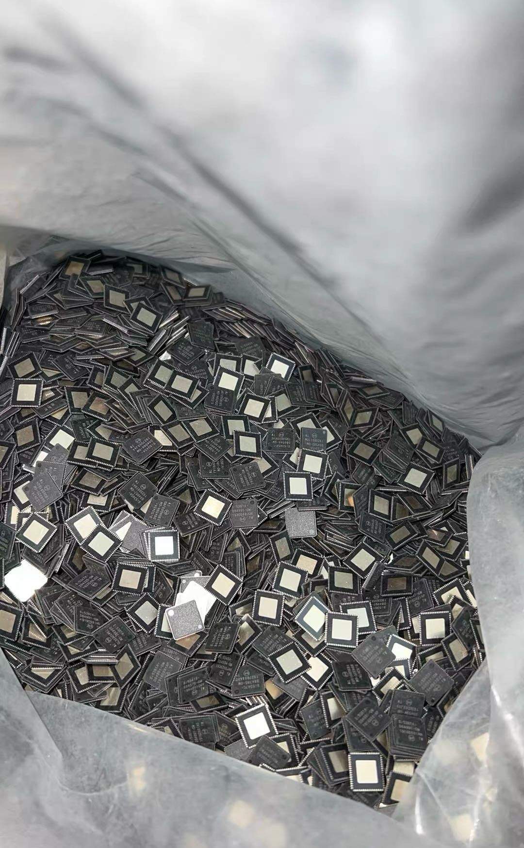 许先生其他供需回收电子元器件回收机器设备