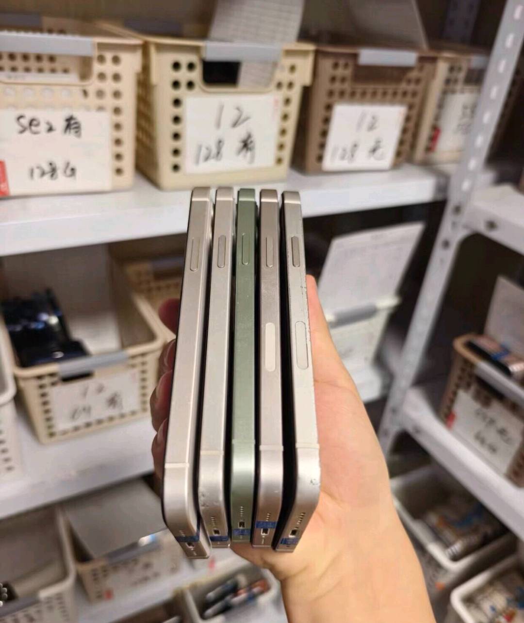 罗朋朋其他供需手机租赁服务：免押金月付，全机型租