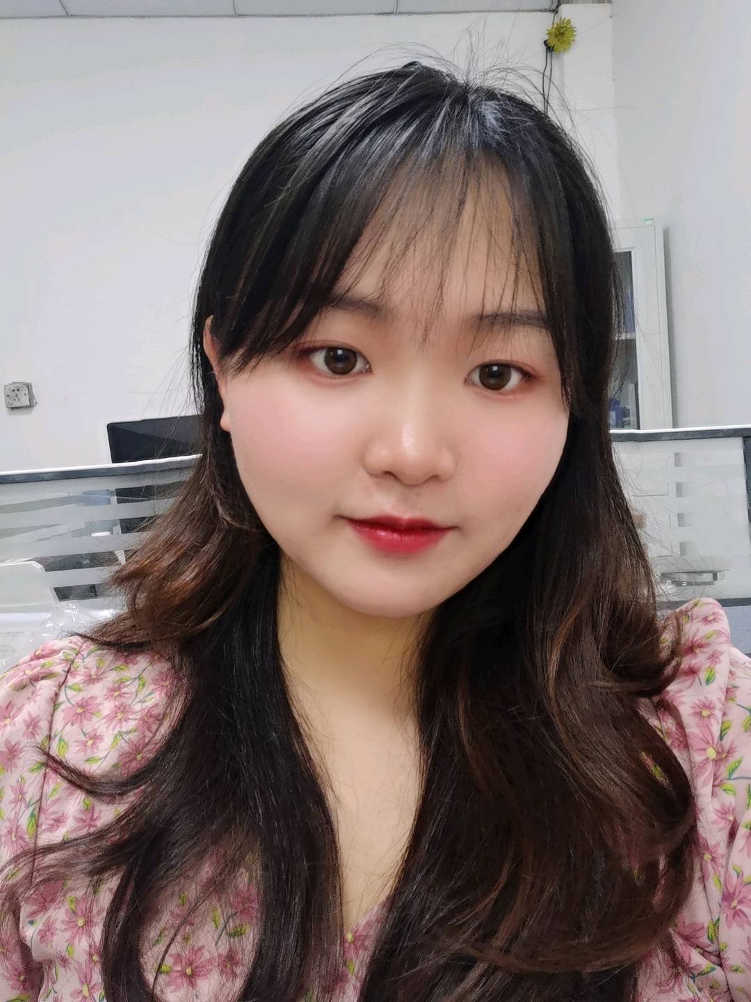 邓女士
