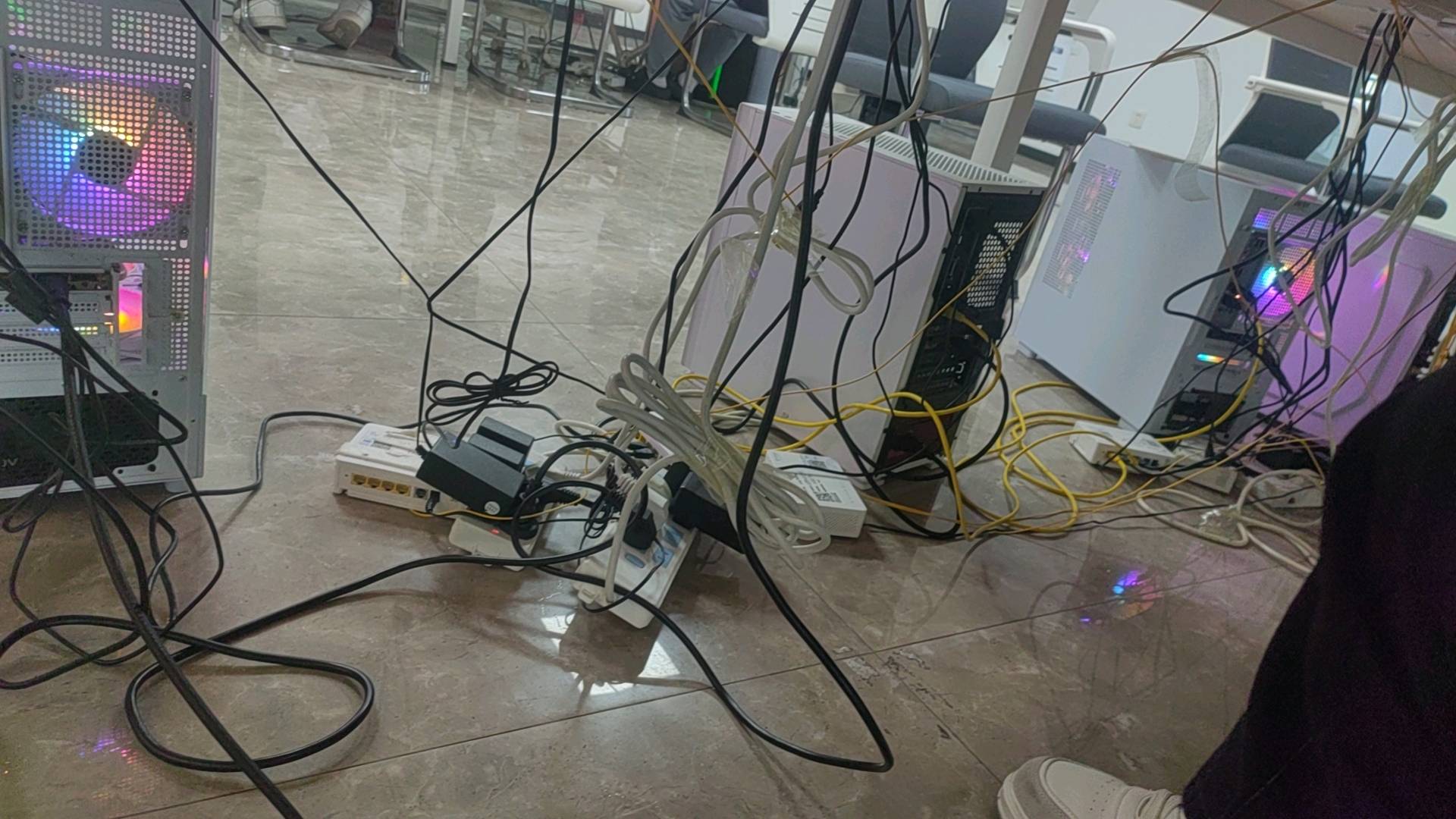 林先生找合伙人