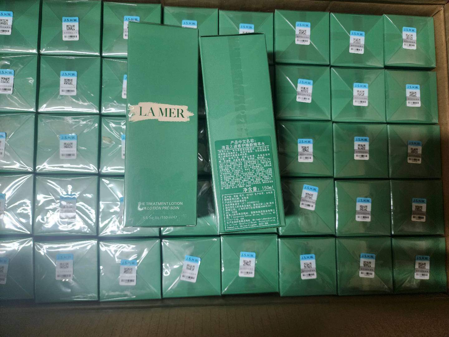 周先生品牌货源国际品牌护肤品代理，多渠道销售，一件代发，售后无忧