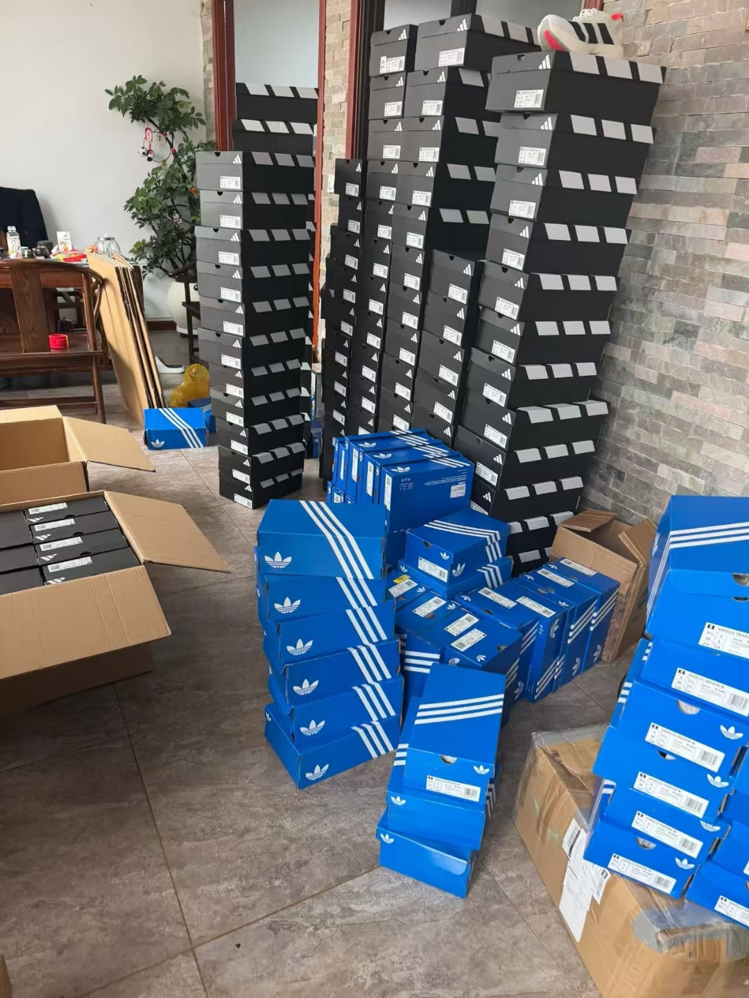 陈城耀其他供需各大电商APP搬砖拿收益,有手机就能做